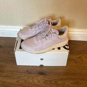 Lululemon Strongfeel Sneakers